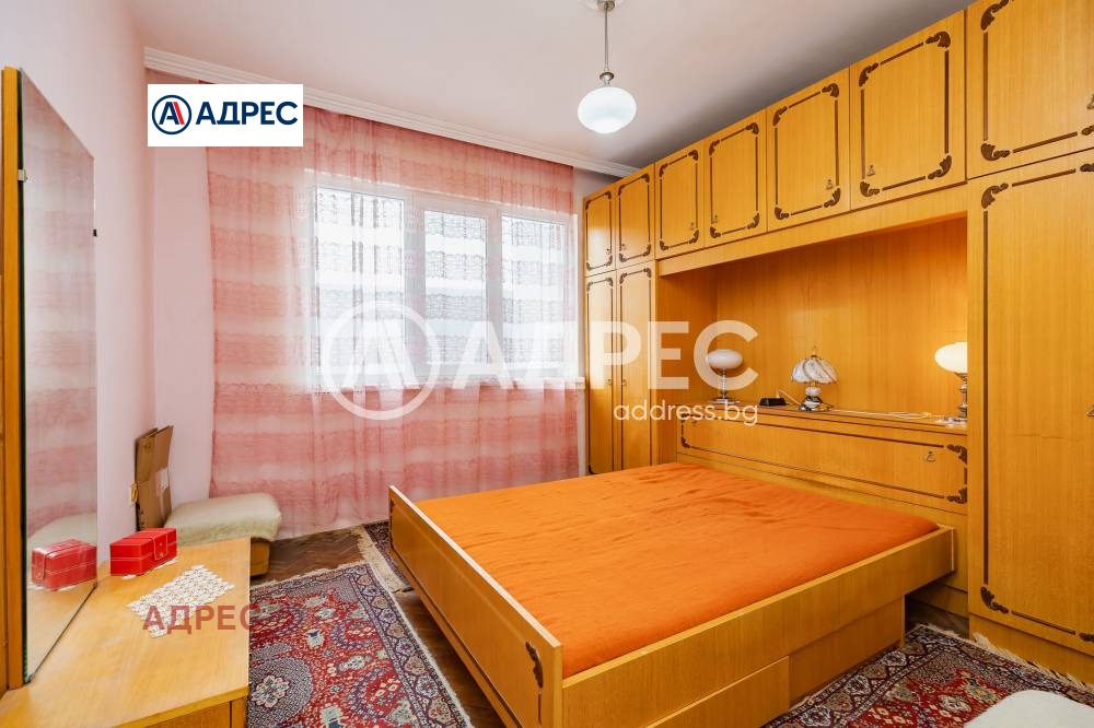 Продава МНОГОСТАЕН, гр. Варна, Владислав Варненчик 1