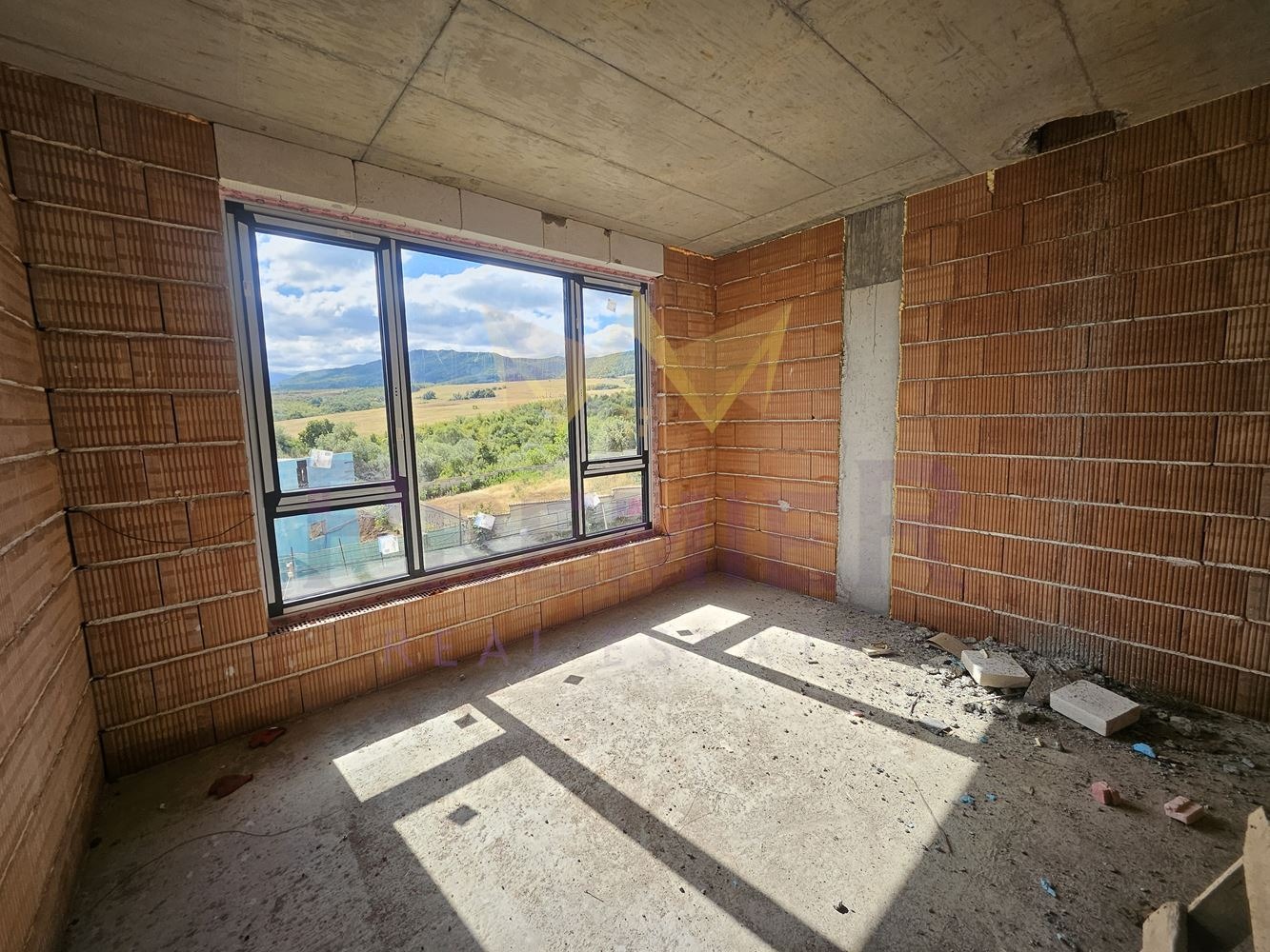 Продава КЪЩА, гр. София, гр. Банкя, снимка 2 - Къщи - 52363563