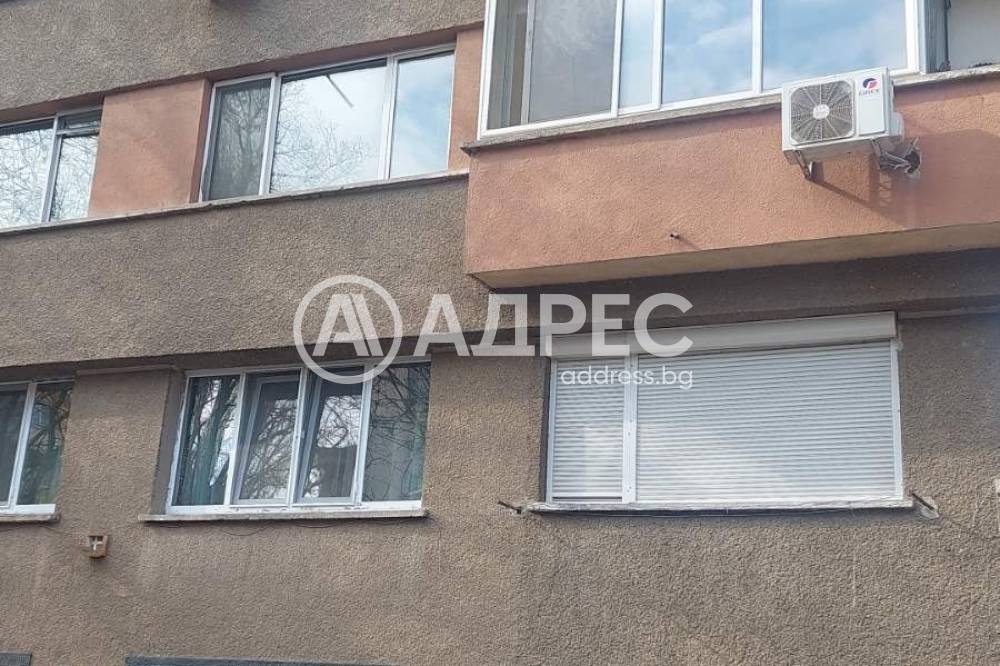 Продава ГАРАЖ, ПАРКОМЯСТО, гр. София, Иван Вазов, снимка 3 - Гаражи и паркоместа - 53886727