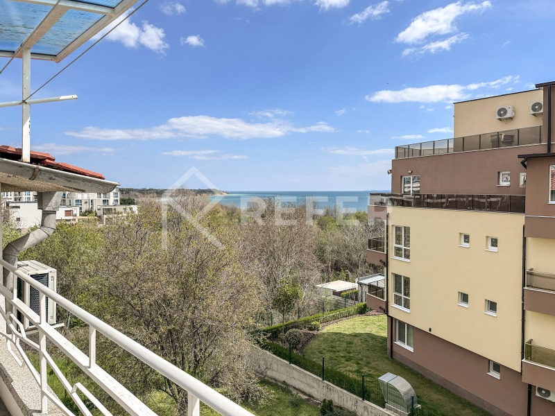 Продава КЪЩА в град Бургас, Сарафово - 490 кв.м / 450 000 € » 880 123.50 лв., РЕФЕР