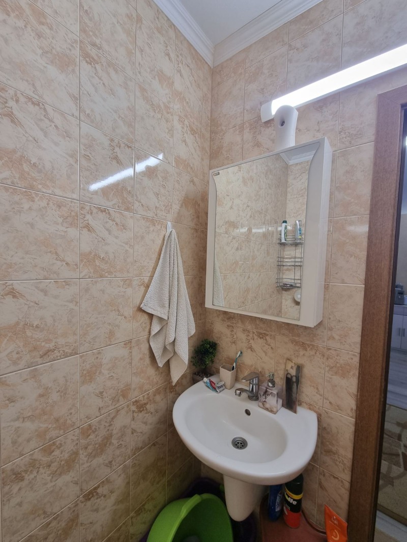 Til salgs  1 soverom region Sofia , Novi han , 55 kvm | 77140292 - bilde [8]