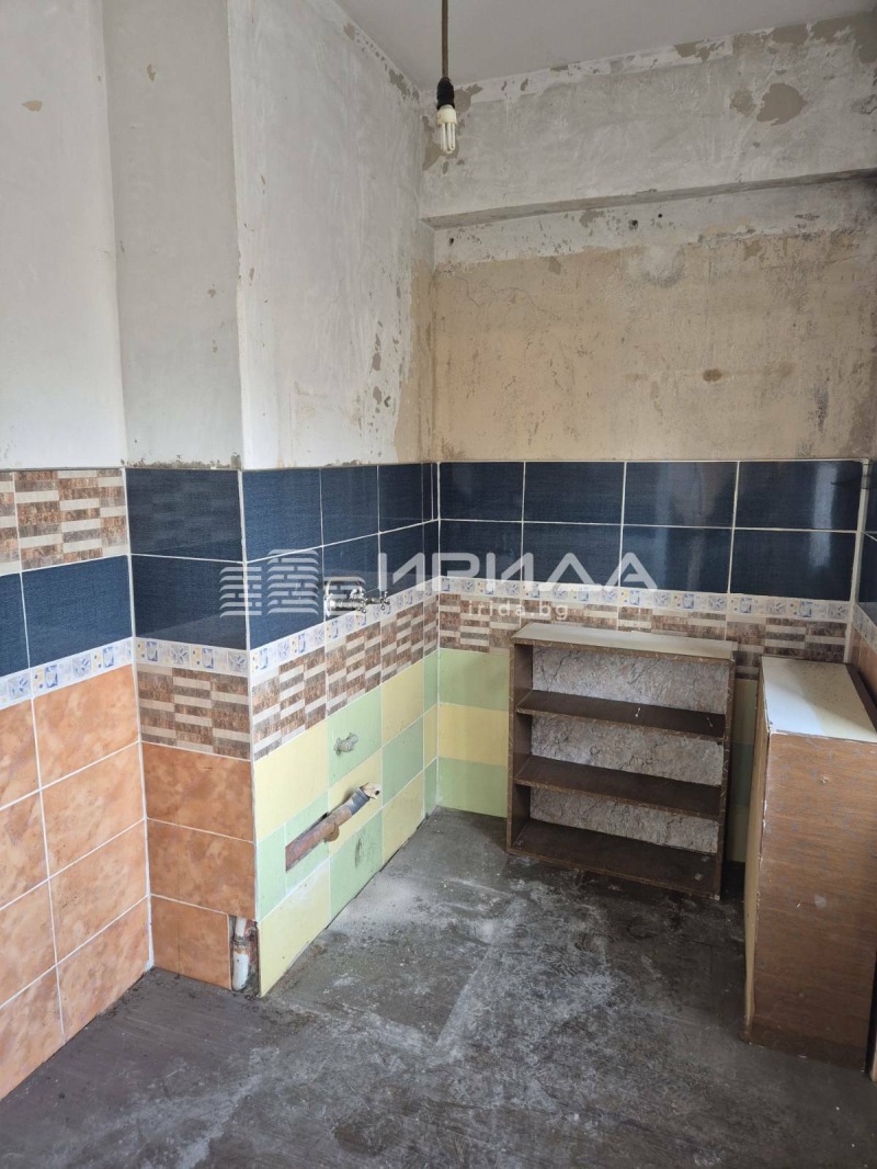 Продава 2-СТАЕН, гр. София, Център, снимка 2 - Апартаменти - 53494063