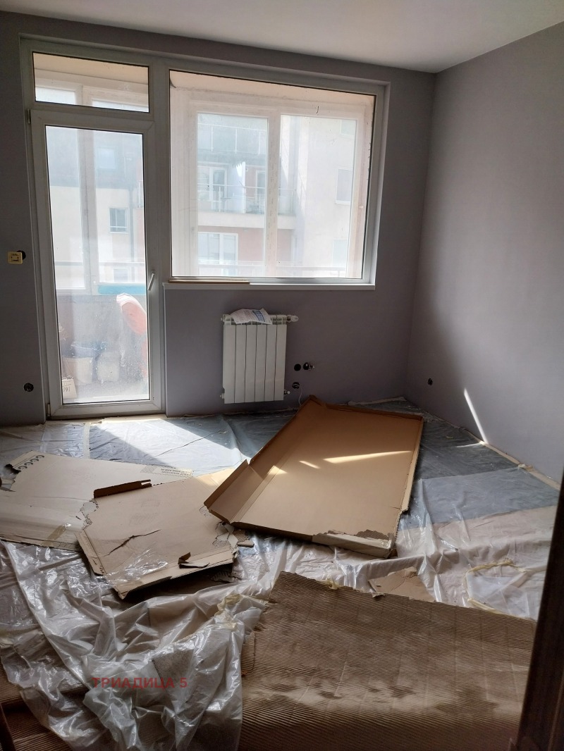 Продава 3-СТАЕН, гр. София, Хиподрума, снимка 2 - Апартаменти - 52430218