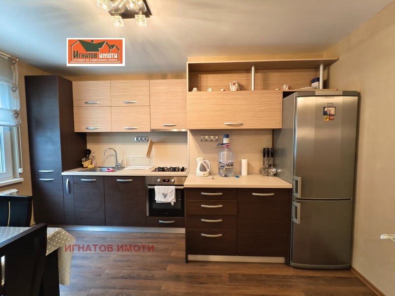 Продава 3-СТАЕН, гр. Пазарджик, Център