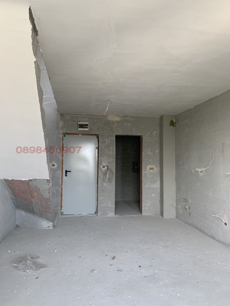 Na prodej  Mezonet Burgas , Vazraždane , 93 m2 | 63849386 - obraz [11]