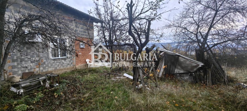 Продава КЪЩА, с. Антон, област София област, снимка 9 - Къщи - 52438342
