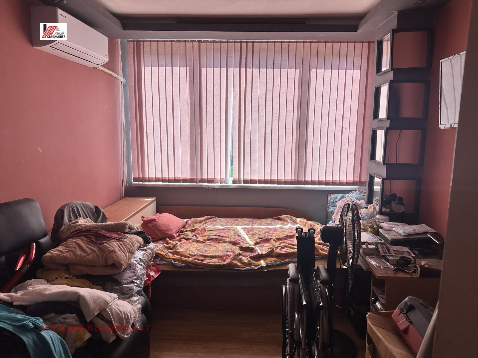 Продава МНОГОСТАЕН, гр. Кърджали, Веселчане, снимка 4 - Апартаменти - 54254548