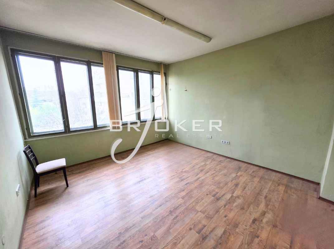 Продава ОФИС, гр. Кърджали, Център, снимка 11 - Офиси - 54215876