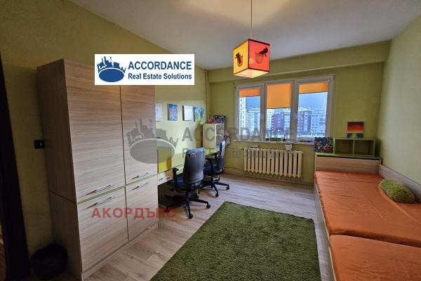 Продава 3-СТАЕН, гр. София, Борово, снимка 11 - Aпартаменти - 48734908