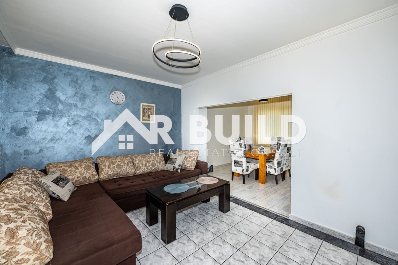 Продава  3-стаен град Пловдив , Тракия , 92 кв.м | 55823456 - изображение [2]