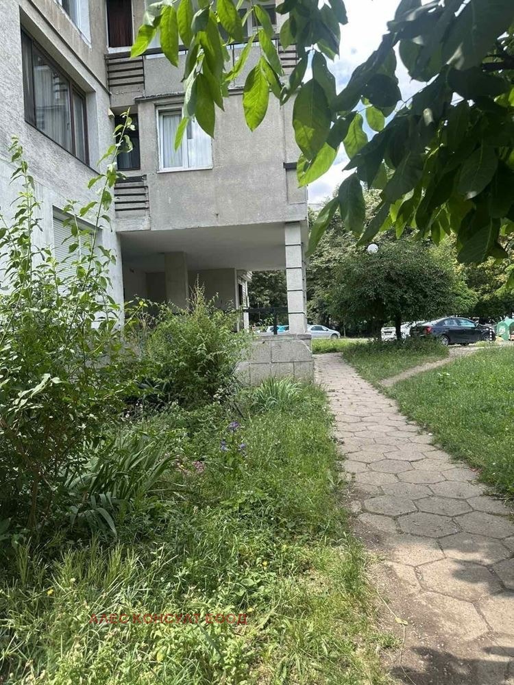 Продава 3-СТАЕН, гр. София, Света Троица, снимка 8 - Апартаменти - 55186131
