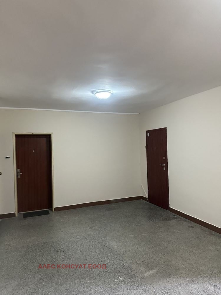Продава 3-СТАЕН, гр. София, Света Троица, снимка 5 - Апартаменти - 55186131