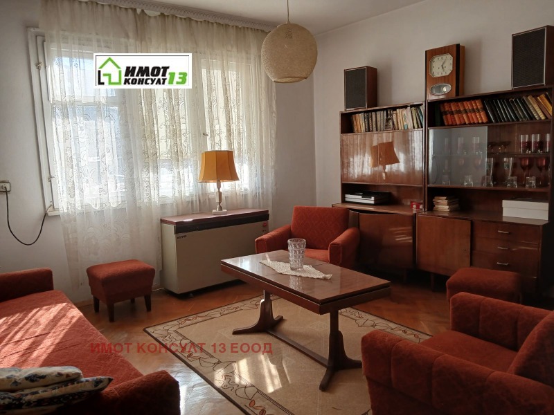 De vânzare  3 dormitoare Pleven , Șiroc țentâr , 109 mp | 38933756 - imagine [2]