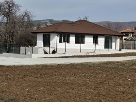 Haus Musatschewo, region Sofia 2