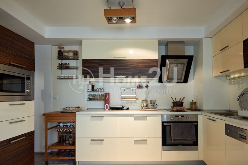 Na sprzedaż  1 sypialnia Burgas , Wazrażdane , 71 mkw | 23418005