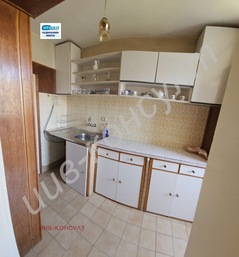 Te koop  2 slaapkamers Veliko Tarnovo , Tsentar , 88 m² | 59108391 - afbeelding [7]