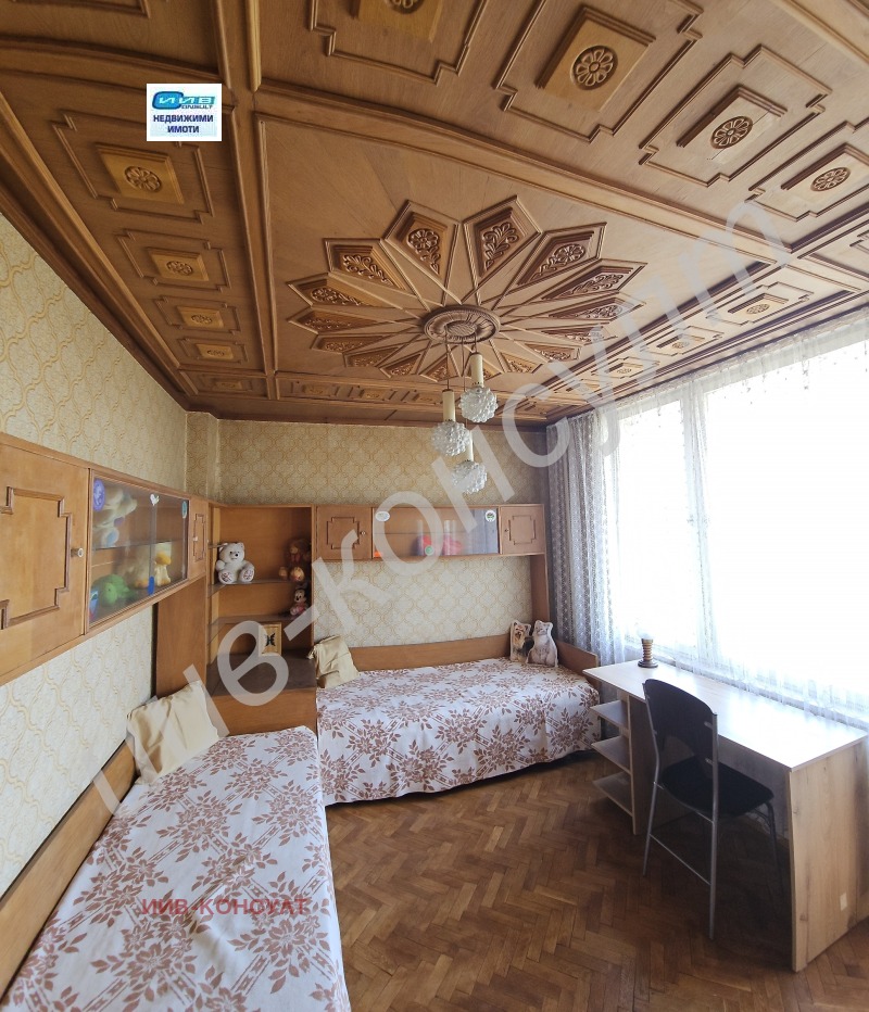 Te koop  2 slaapkamers Veliko Tarnovo , Tsentar , 88 m² | 59108391 - afbeelding [2]