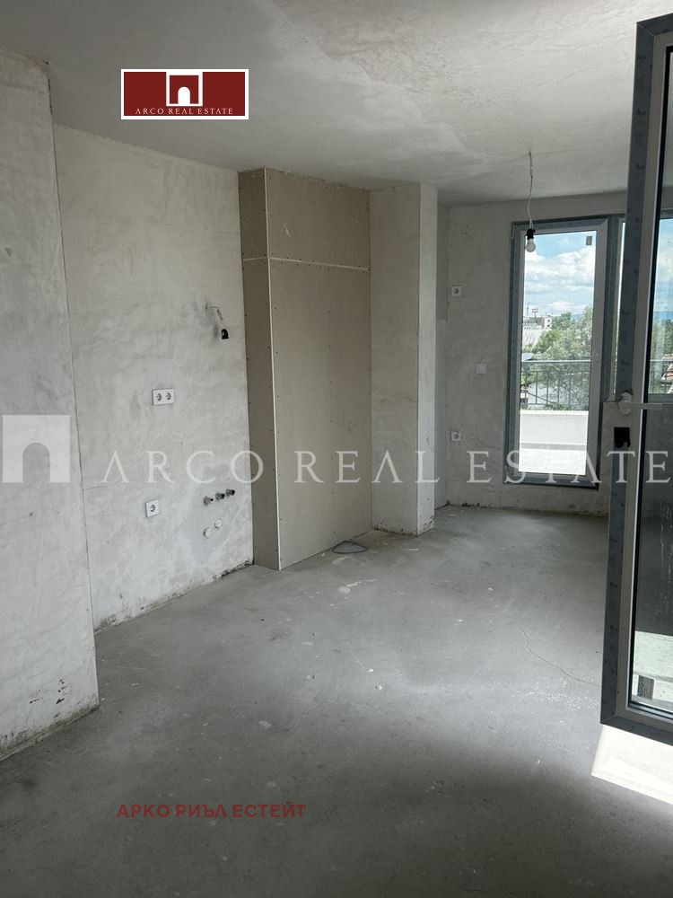 Na prodej  2 ložnice Sofia , Ovča kupel , 134 m2 | 23491313 - obraz [8]