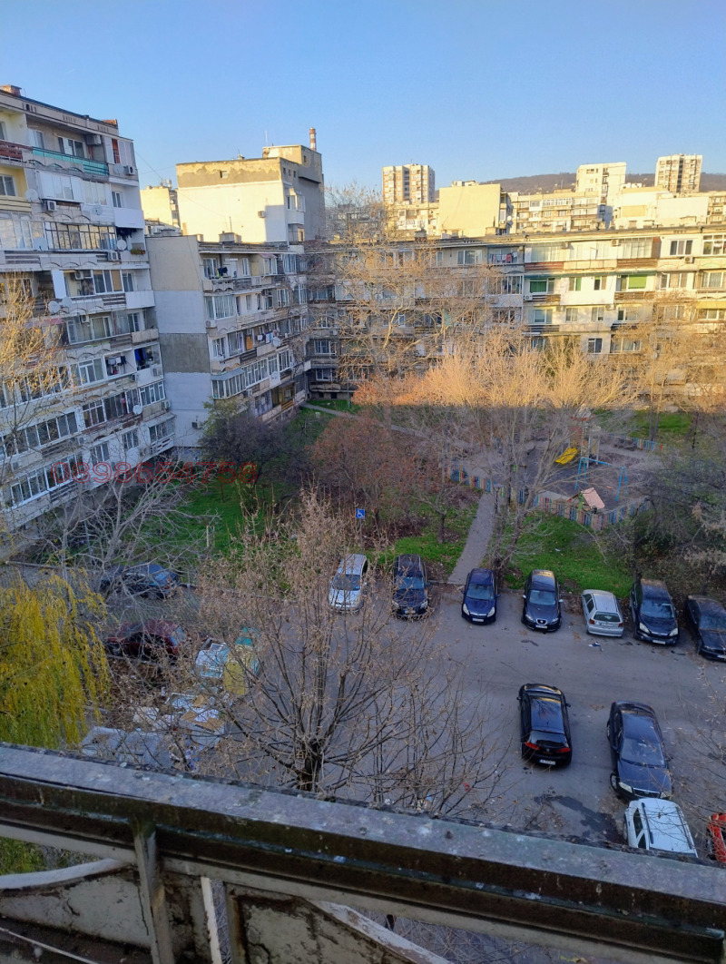 Продава 3-СТАЕН, гр. Варна, Младост 2