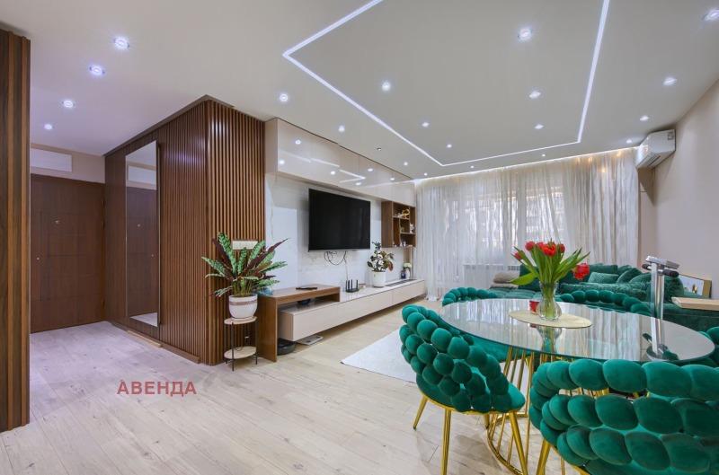 Продава 3-СТАЕН, гр. София, Витоша, снимка 2 - Апартаменти - 53477602