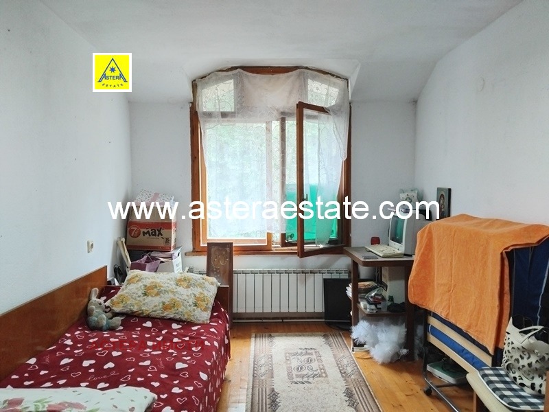 Продава  4-стаен град Благоевград , Идеален център , 104 кв.м | 52758012 - изображение [13]