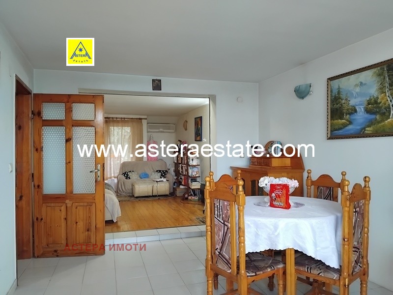 Продава  4-стаен град Благоевград , Идеален център , 104 кв.м | 52758012