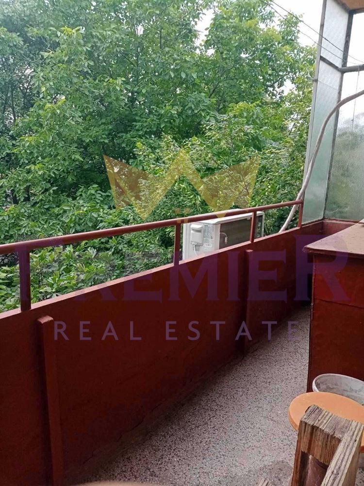 Продава 4-СТАЕН, гр. Пловдив, Прослав, снимка 12 - Апартаменти - 56019618