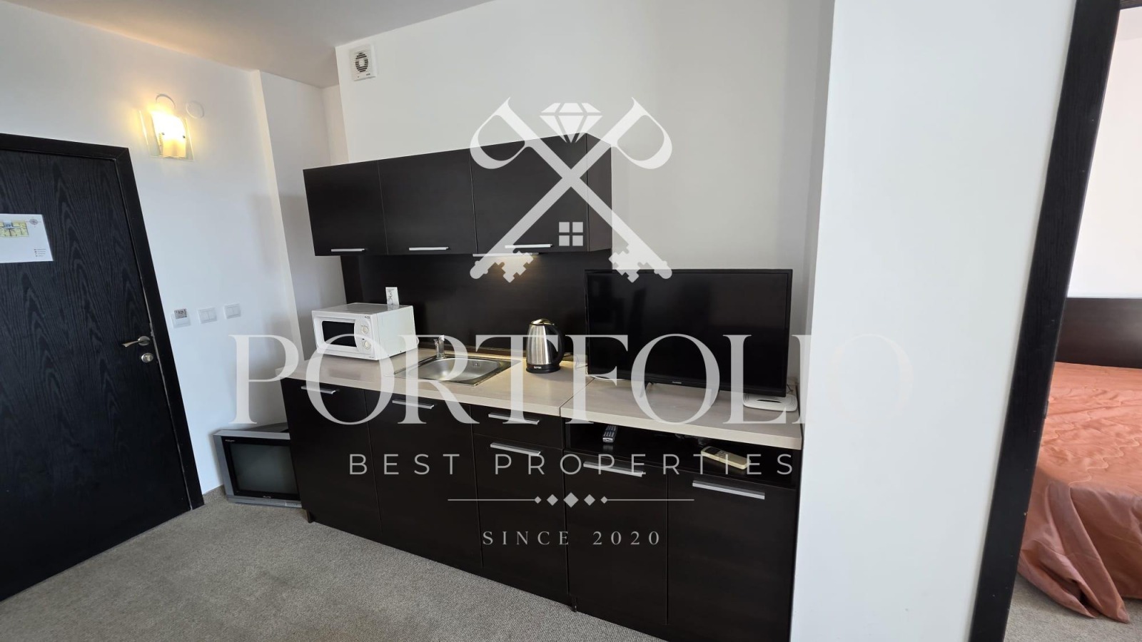 Продава 2-СТАЕН, гр. Бургас, Сарафово, снимка 4 - Апартаменти - 54785205