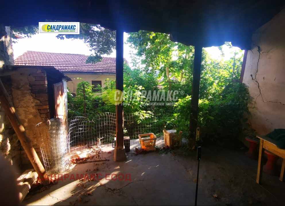 Продава КЪЩА, гр. Велико Търново, Център, снимка 7 - Къщи - 54265248