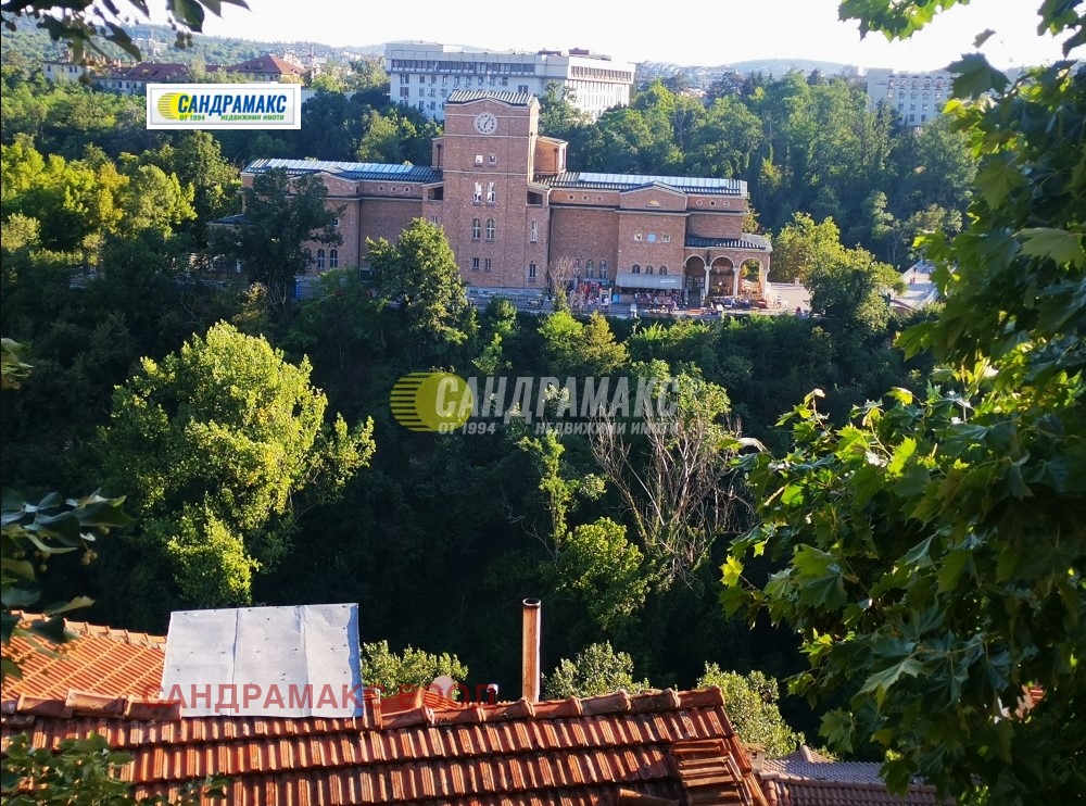 Продава КЪЩА, гр. Велико Търново, Център, снимка 17 - Къщи - 54265248