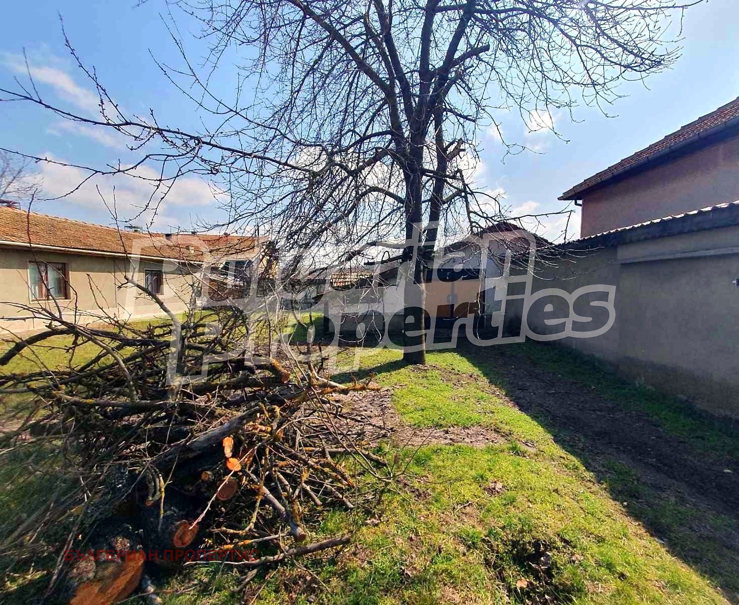 Продава КЪЩА, гр. Вълчи дол, област Варна, снимка 6 - Къщи - 56322242
