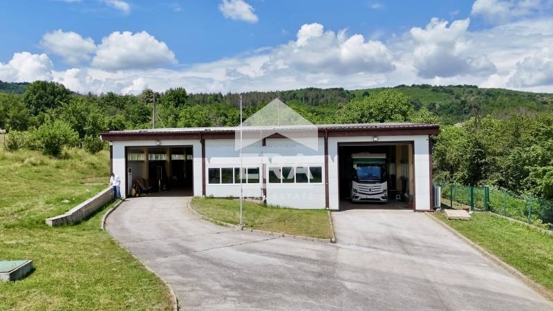 Продава КЪЩА, с. Големани, област Велико Търново, снимка 3 - Къщи - 55283428