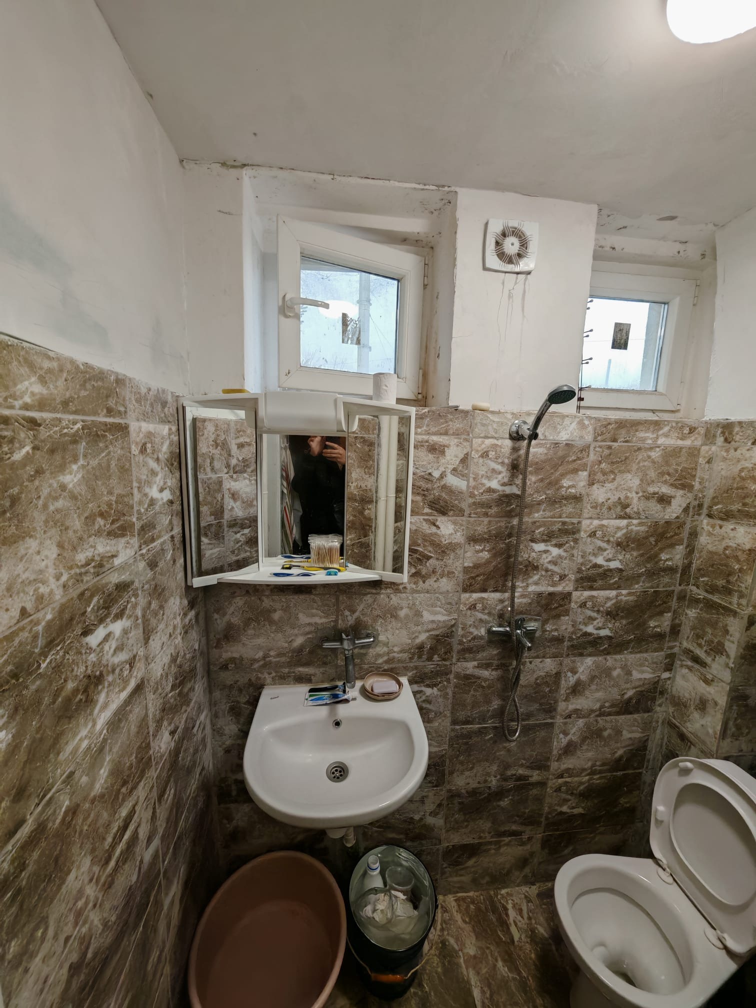 Продава  1-стаен град Плевен , Широк център , 50 кв.м | 41448711