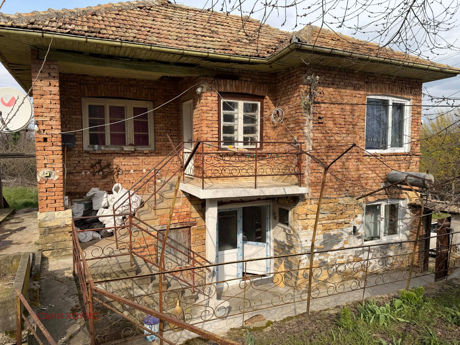Продава КЪЩА, с. Нова Върбовка, област Велико Търново, снимка 2 - Къщи - 54079029