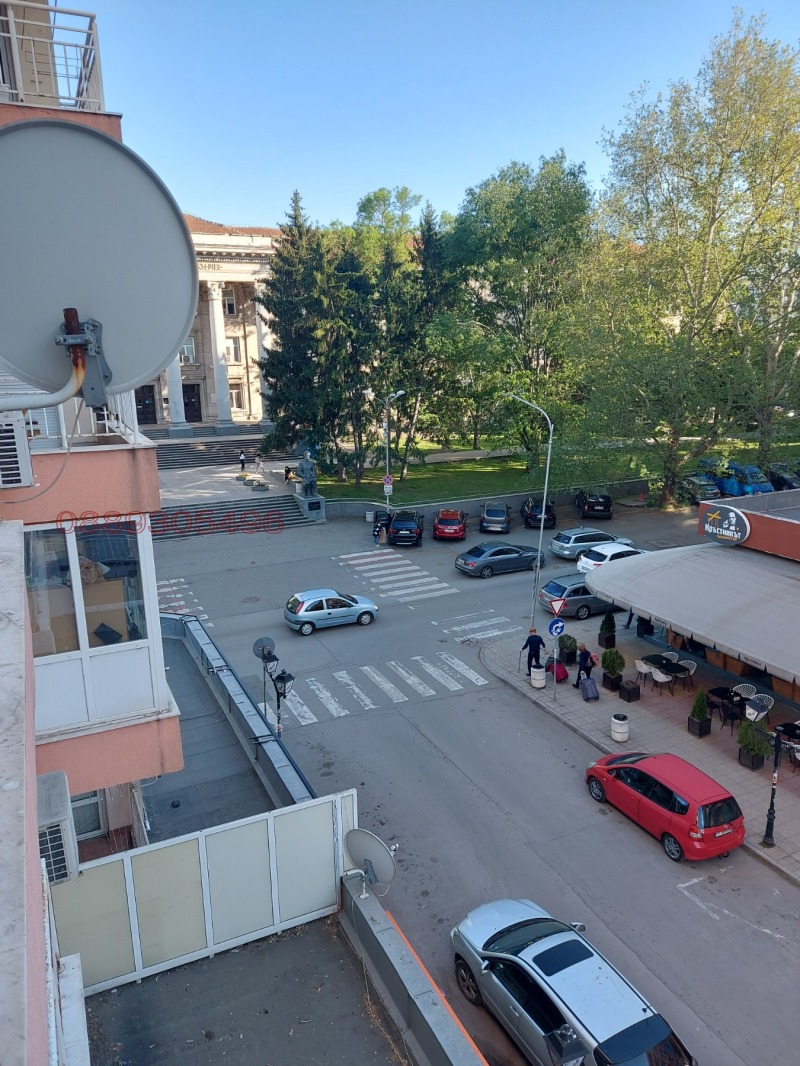 Продава  2-стаен град Русе , Възраждане , 64 кв.м | 59748901 - изображение [9]