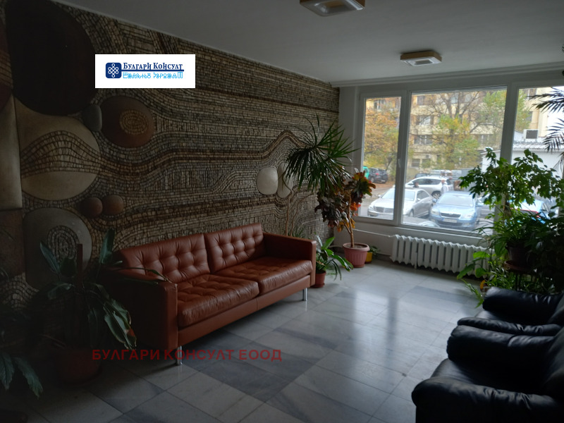 Продава 4-СТАЕН, гр. София, Изток, снимка 10 - Апартаменти - 52294989