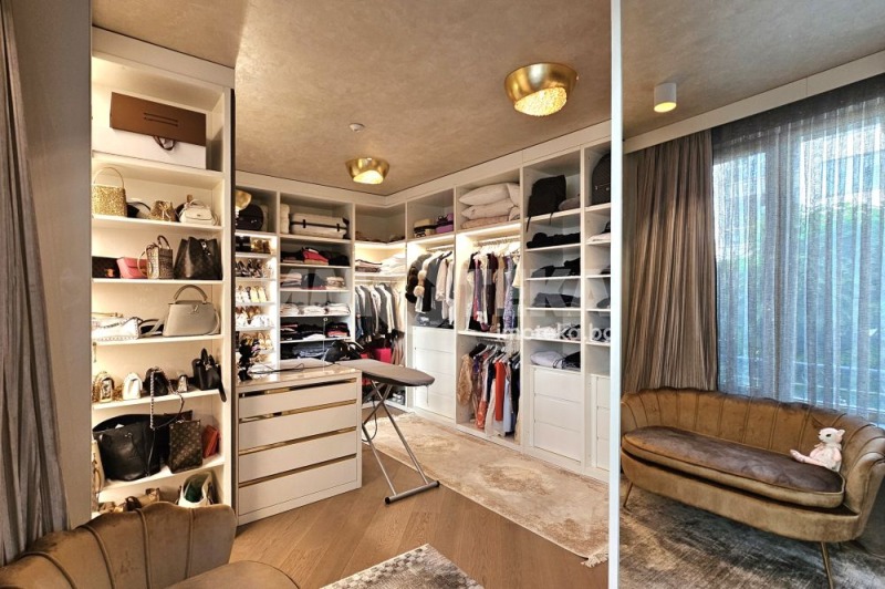 Продава МНОГОСТАЕН, гр. София, Кръстова вада, снимка 14 - Апартаменти - 52388041