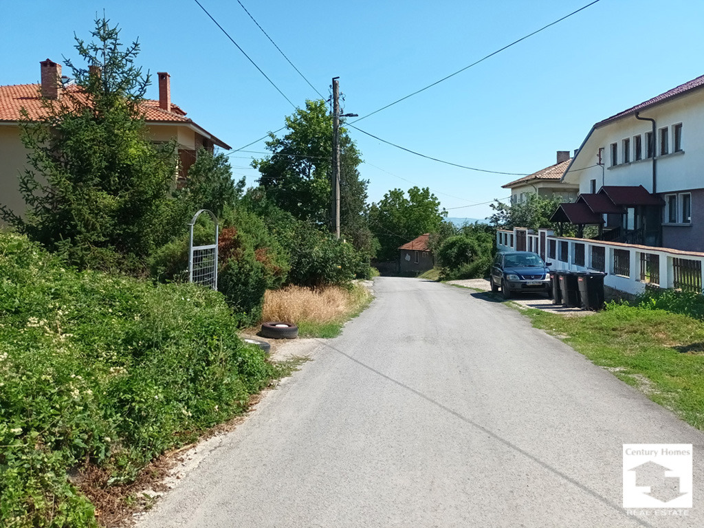 Продава ПАРЦЕЛ, гр. Лясковец, област Велико Търново, снимка 4 - Парцели - 55320251