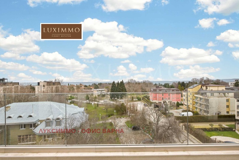 Продава 4-СТАЕН в град Варна, к.к. Св.Св. Константин и Елена - 331 кв.м / 990 000 € » 1 936 271.70 лв., ЛУКСИММО - ОФИС ВАРНА