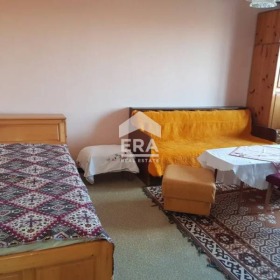 2 makuuhuonetta Dimitrovgrad, Haskovon alue 9