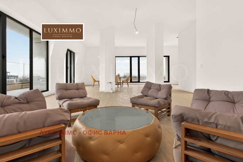 Продава 4-СТАЕН, гр. Варна, к.к. Св.Св. Константин и Елена, снимка 3 - Апартаменти - 53469283