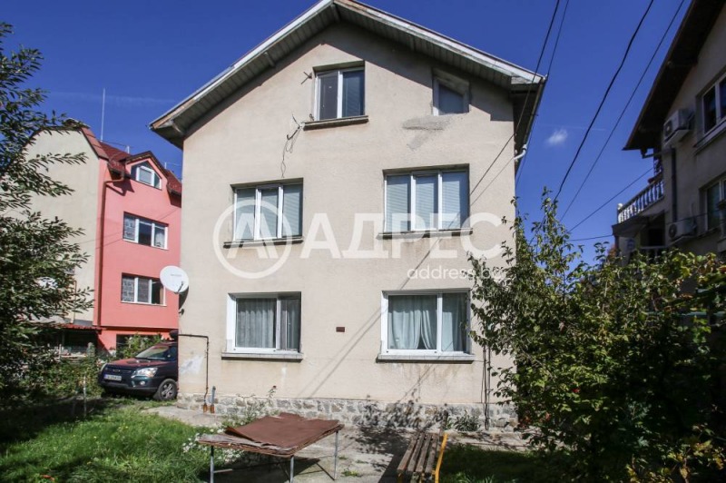 Продава КЪЩА, гр. София, Горна баня, снимка 17 - Къщи - 49541804