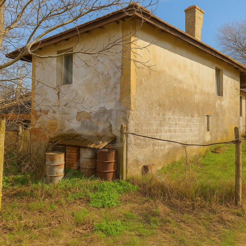 Продава КЪЩА, област Бургас, с. Близнак • 28000 € / 54763.24 лв. • 54469933 1