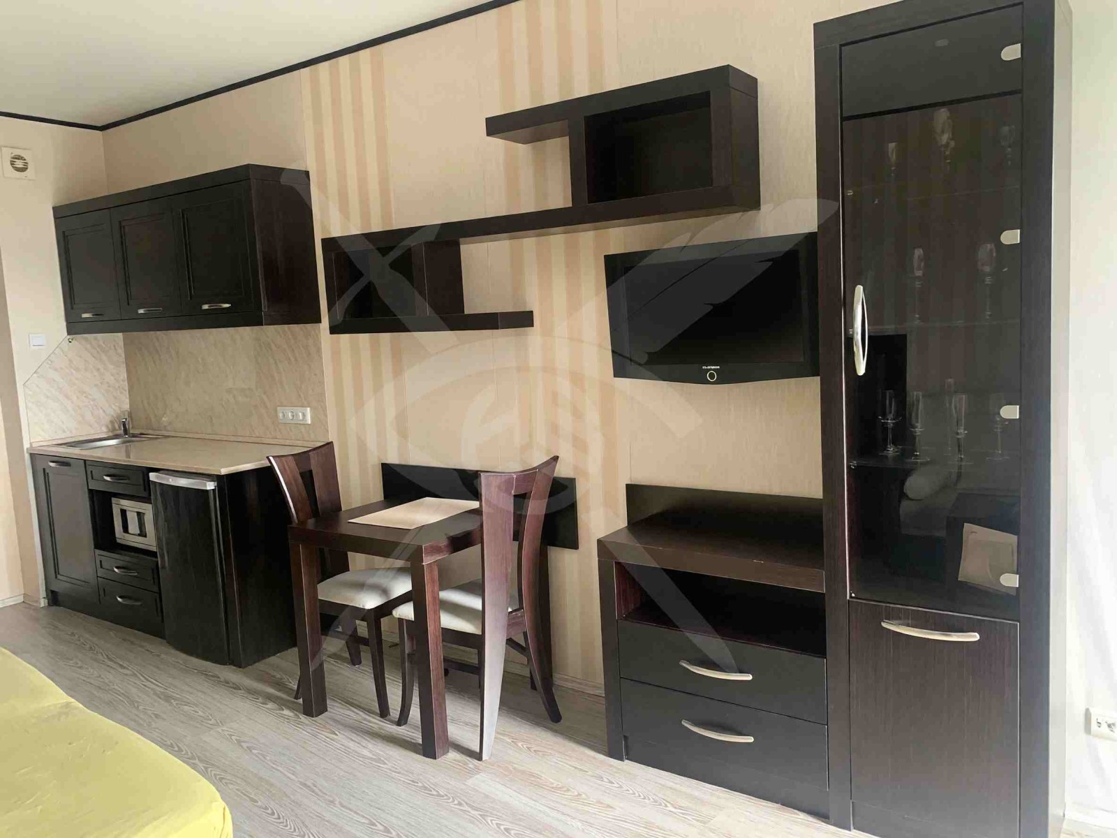 Продава 1-СТАЕН, гр. Приморско, област Бургас, снимка 3 - Апартаменти - 54843598