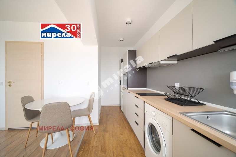 En venta  1 dormitorio Sofia , Mladost 4 , 82 metros cuadrados | 84573347