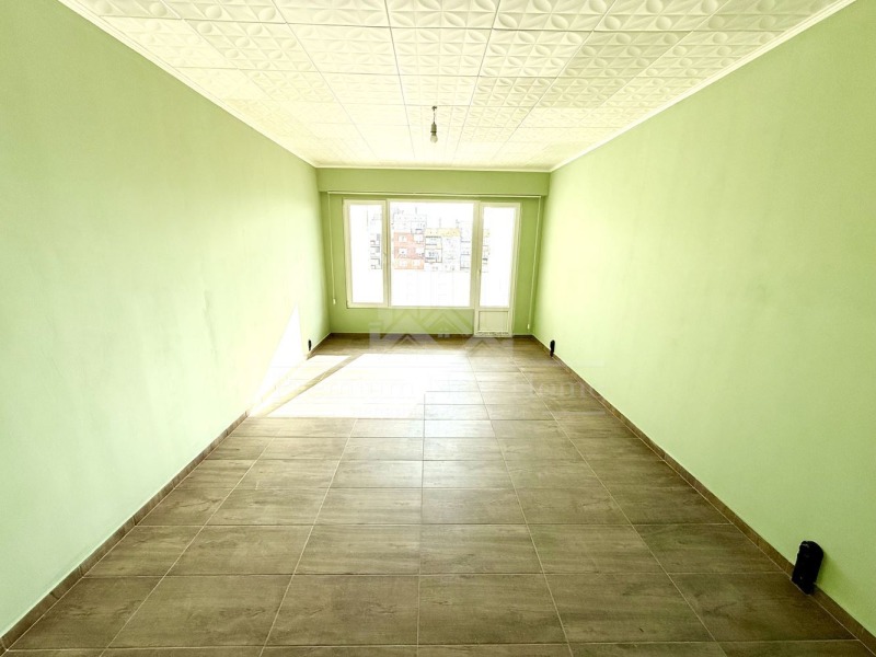 Продава 2-СТАЕН, гр. Радомир, област Перник, снимка 2 - Апартаменти - 52385751