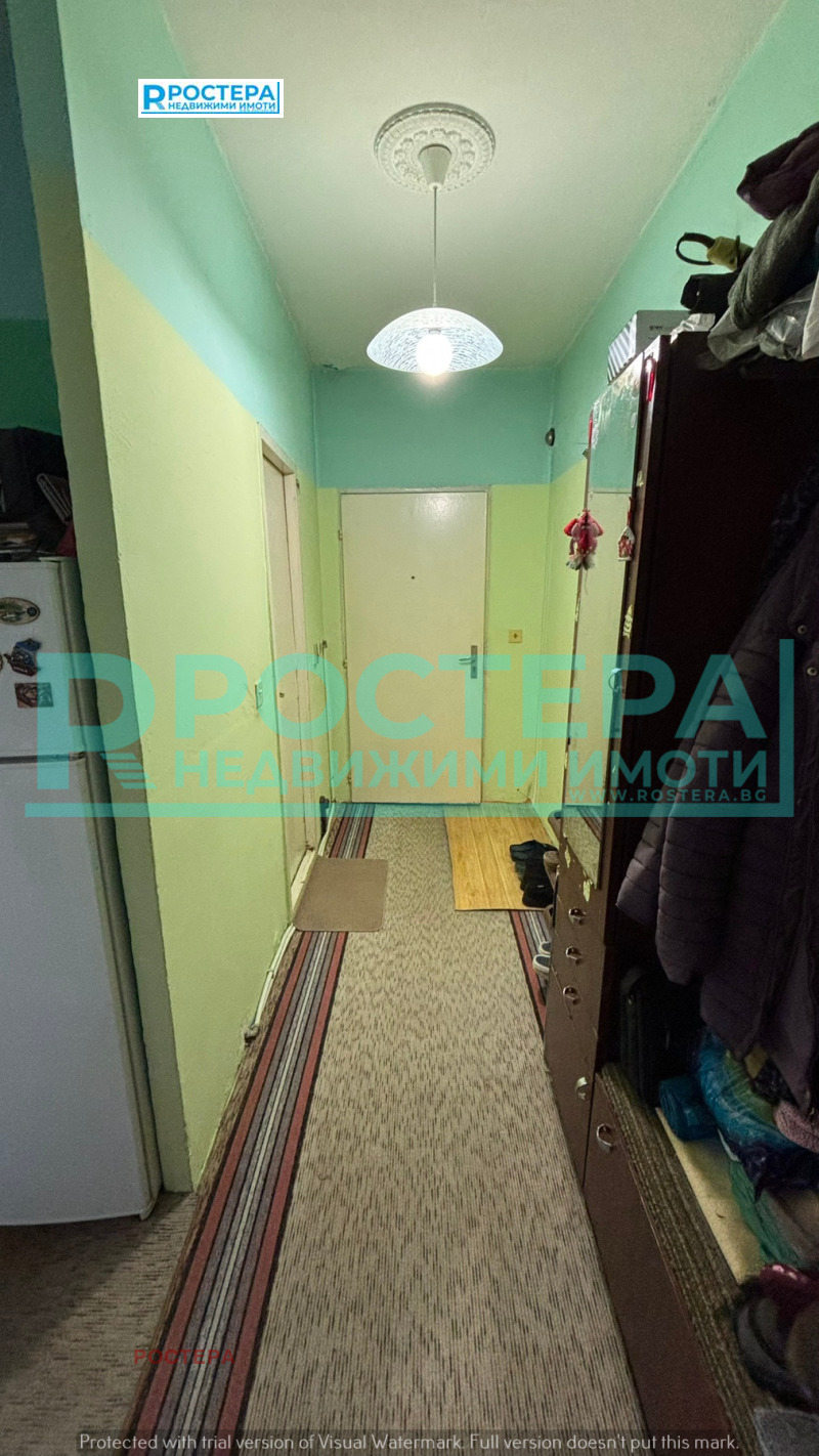 Продава 2-СТАЕН, гр. Търговище, Запад 3, снимка 6 - Апартаменти - 52659789