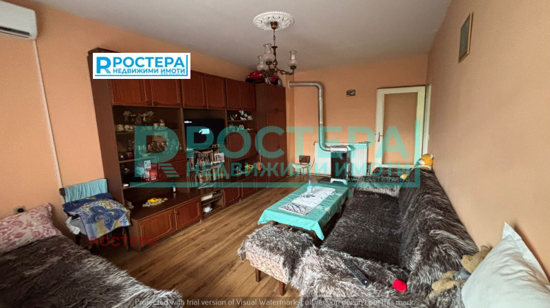 Продава 2-СТАЕН, гр. Търговище, Запад 3, снимка 2 - Апартаменти - 52659789