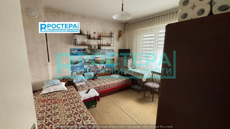 Продава 2-СТАЕН, гр. Търговище, Запад 3, снимка 3 - Апартаменти - 52659789