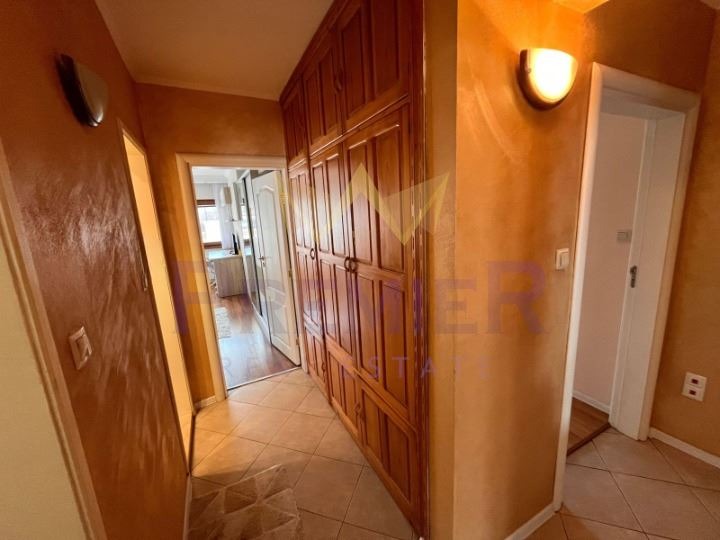 Продава 3-СТАЕН, гр. Бургас, Възраждане, снимка 9 - Апартаменти - 51983662